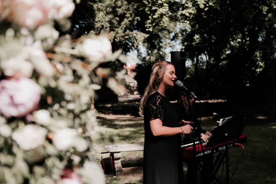 Orphée - chanteuse mariage