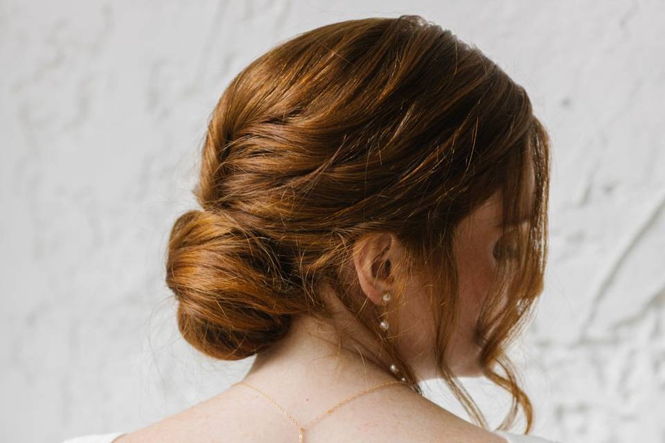 Collier de dos Sara