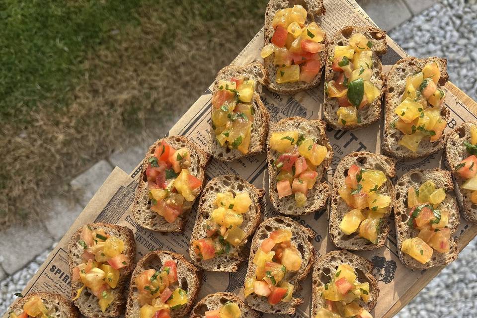 Bruschetta de tomates