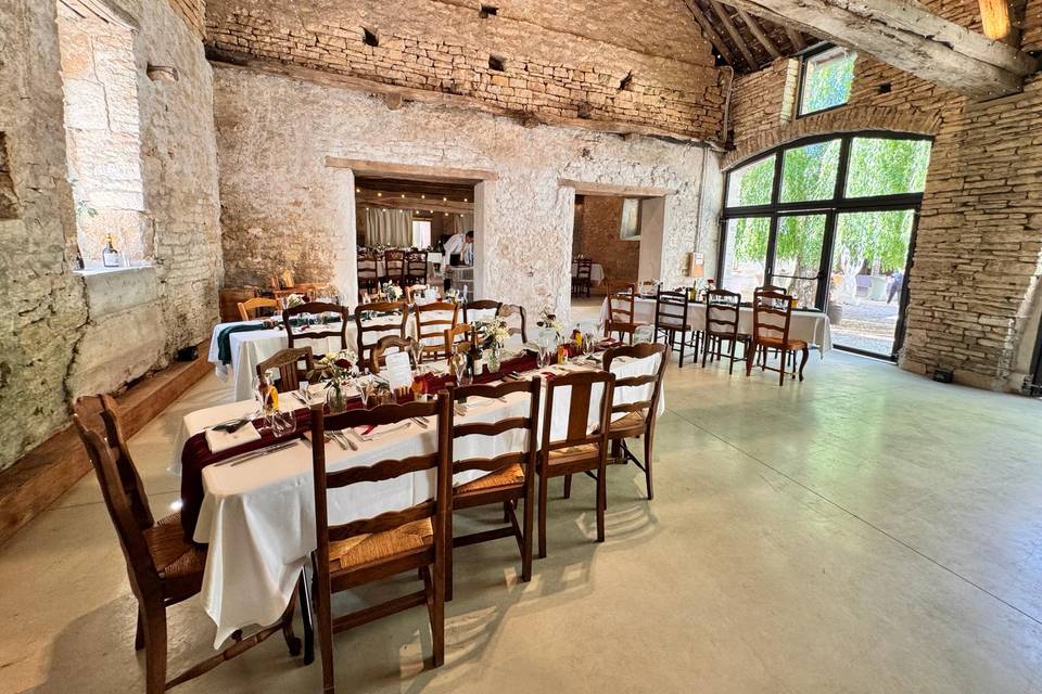 Granges prêtes pour dîner 2