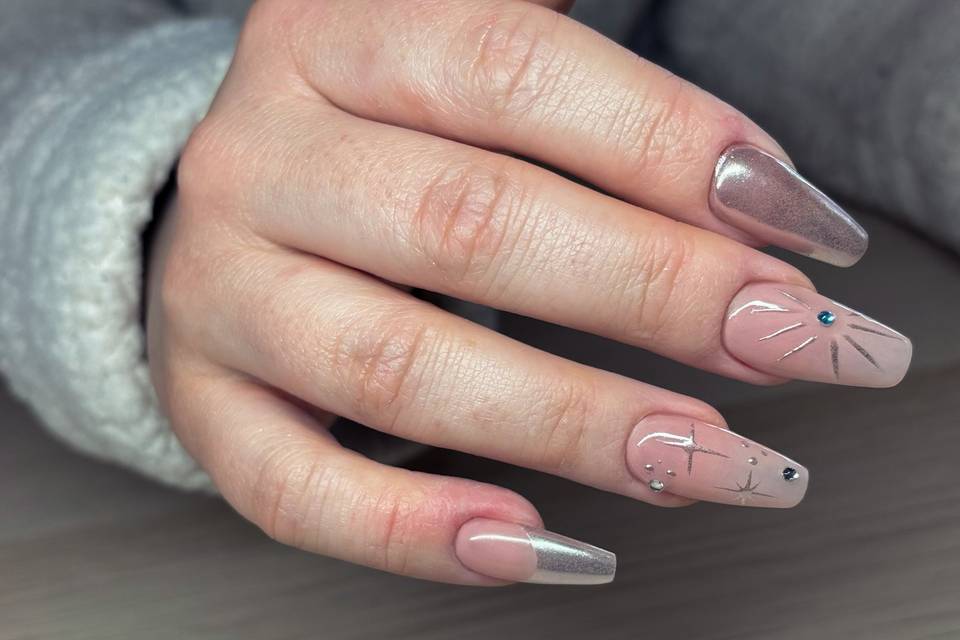 Les ongles d’Elisa