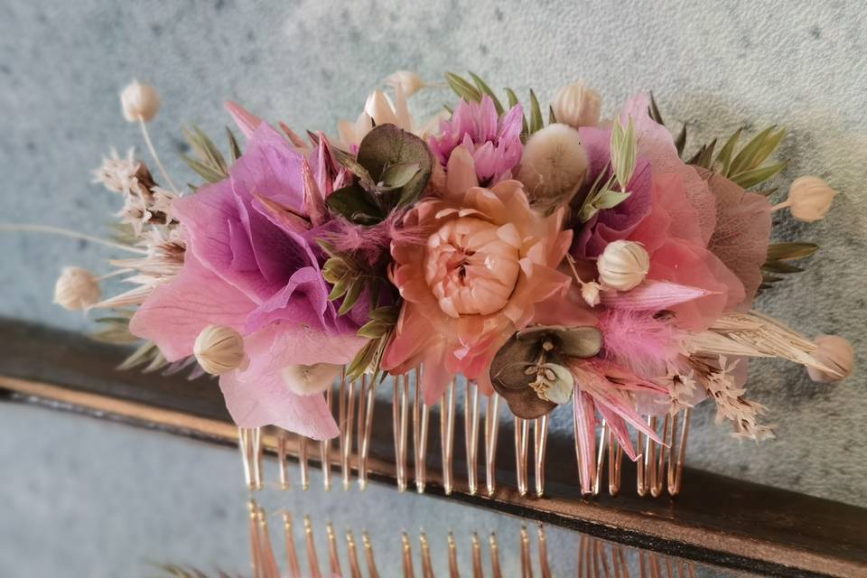 Peigne floral
