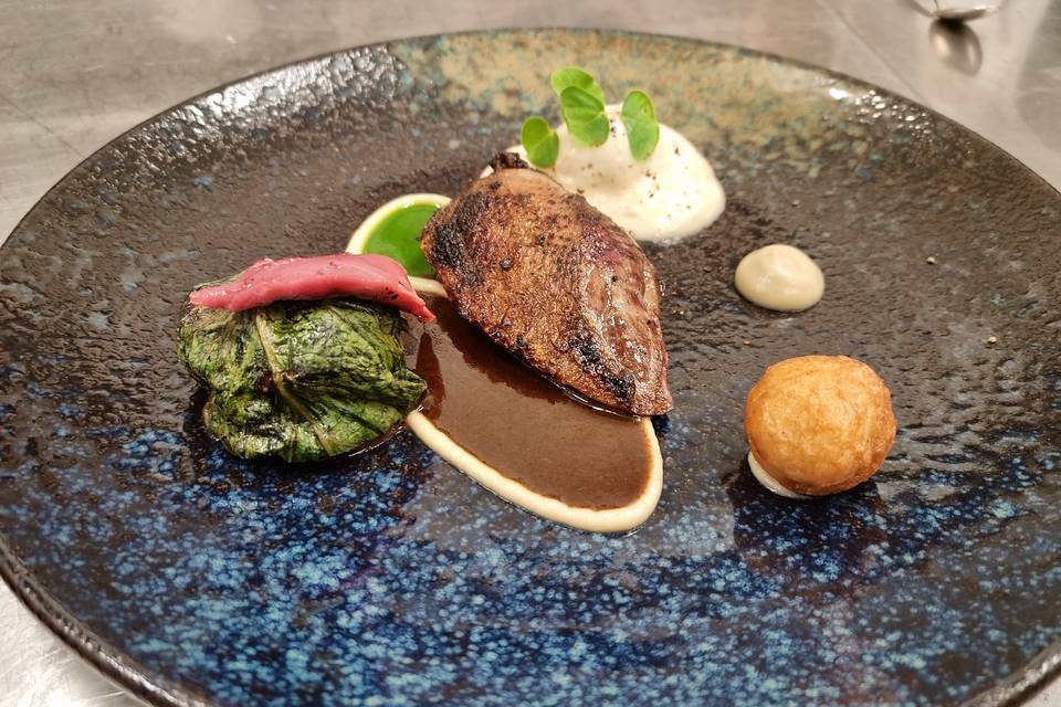 Pigeon sauce civet