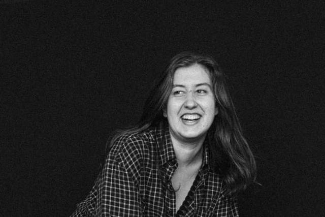 La chanteuse - Pauline