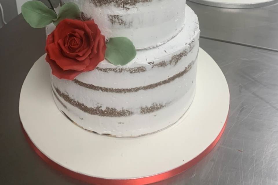 Nude cake