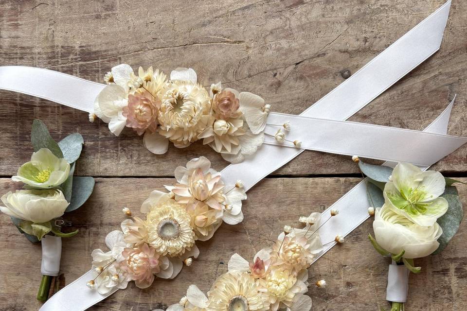 Bracelets & boutonnières