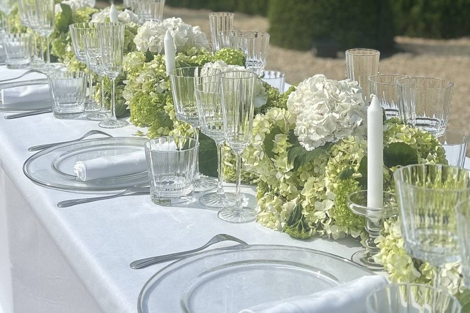 Chemin de table hortensias