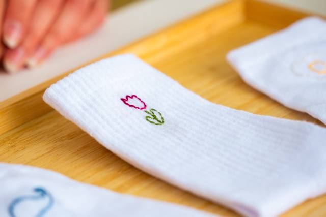 Broderie sur chaussettes