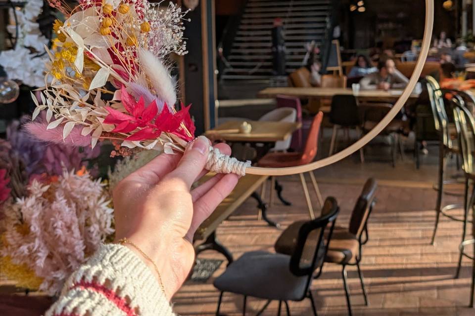 Couronne en fleurs séchées