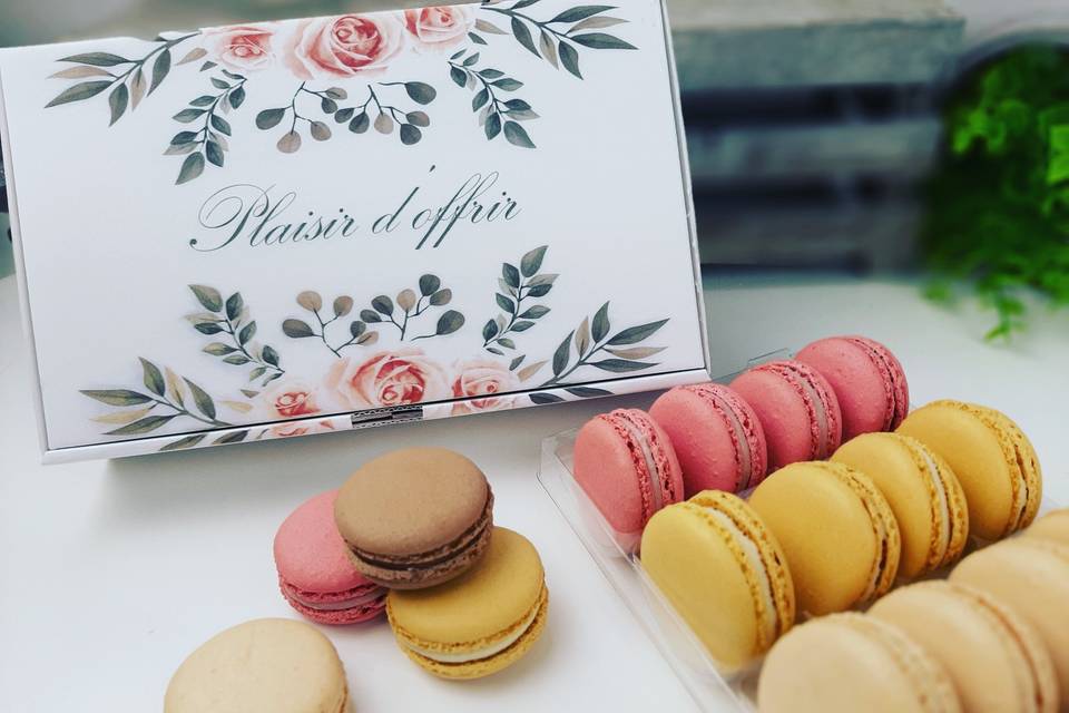 Macarons avec boîte imprimée