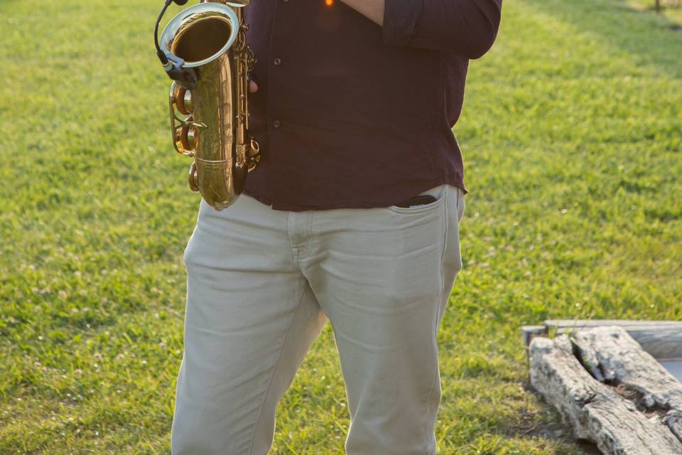 Saxophone Wedding