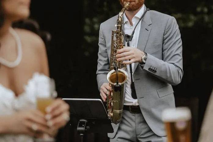Saxophone Wedding