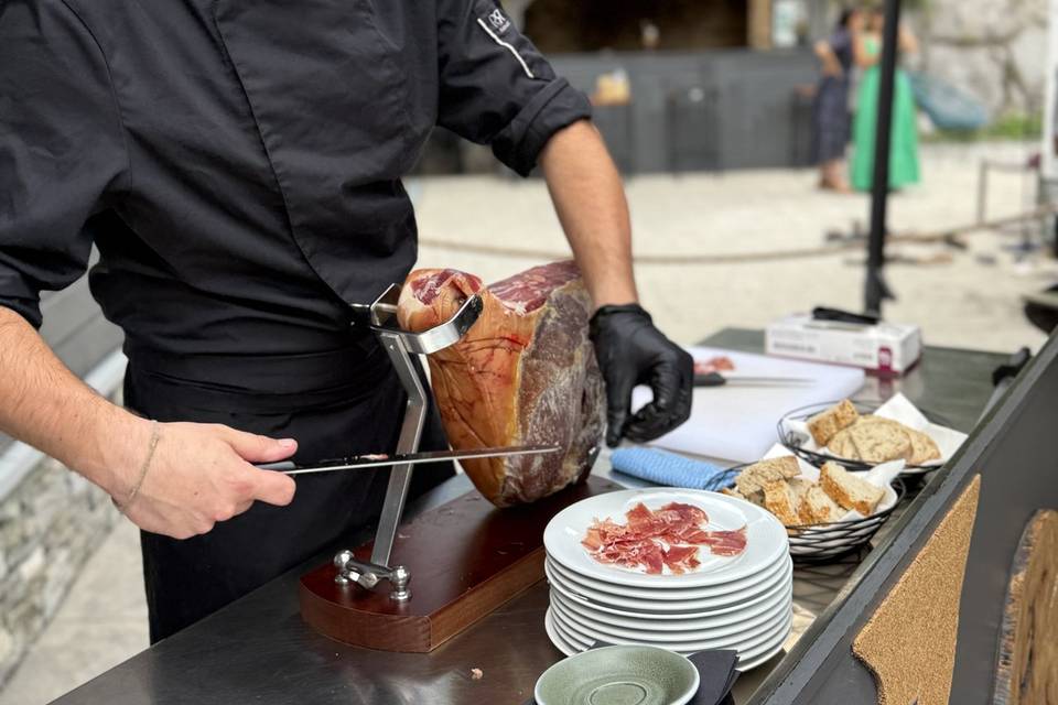 Découpe de jambon de la vallée