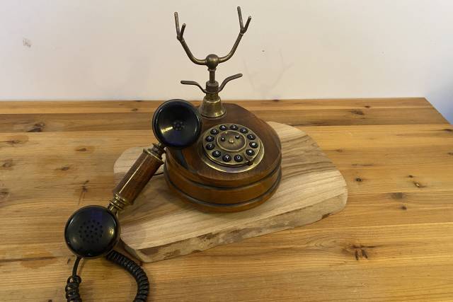 Audioguest Book - Style 30's