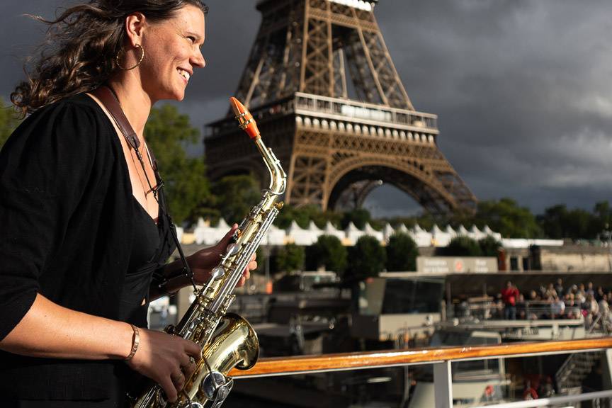 Saxophoniste (Elisa Saxo)