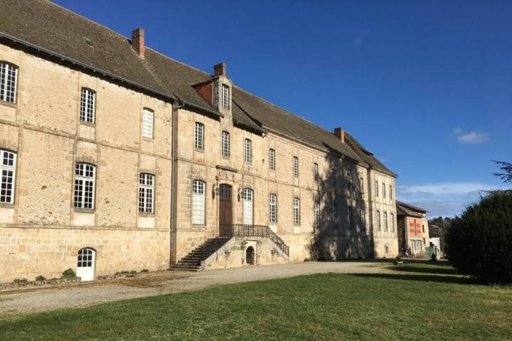 Façade