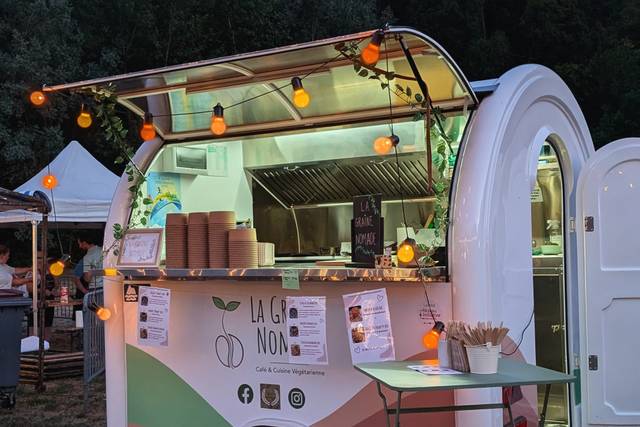 La Graine Nomade - Foodtruck végétarien & alternatif.
