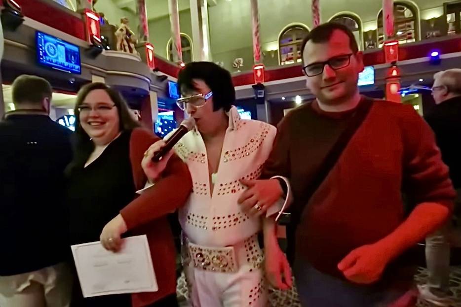 Elvis weddings france